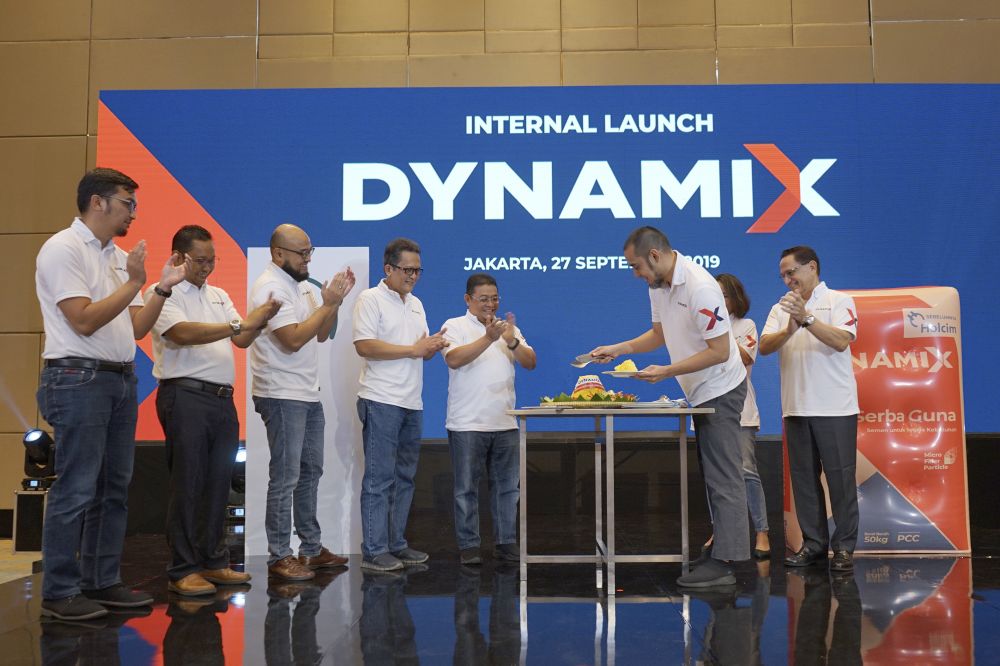 Holcim Berganti Nama Jadi Dynamix