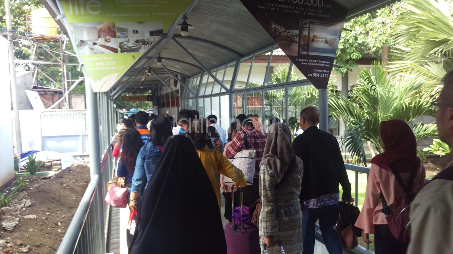 H+5 Lebaran, Pemudik di Stasiun Gubeng Surabaya Mulai Turun