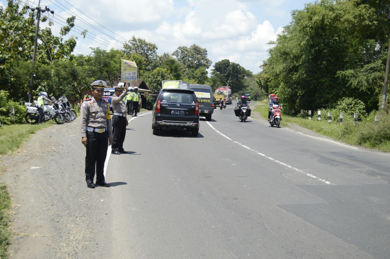 Salah satu jalur tengkorak yang sering memakan korban di Madiun.