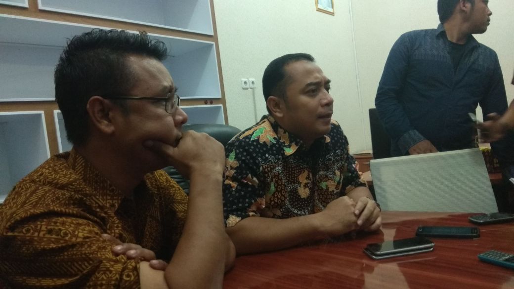 Ery Cahyadi bersama Humas Pemkot Surabaya M Fikaser.