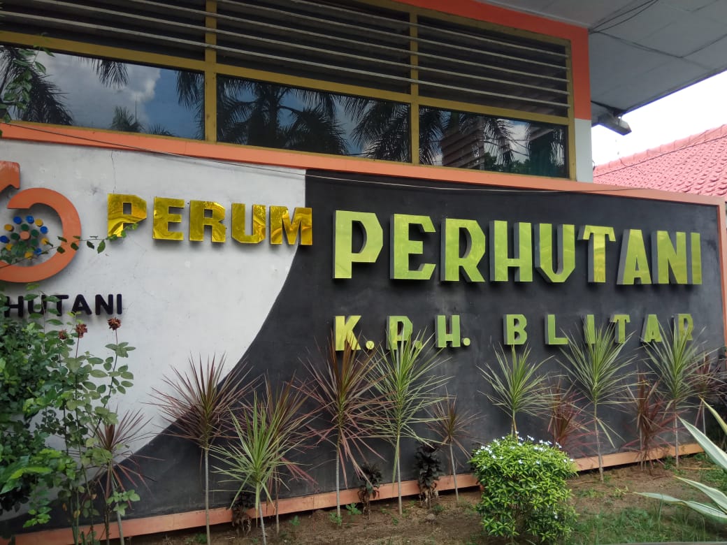 Kantor Perhutani Blitar.
