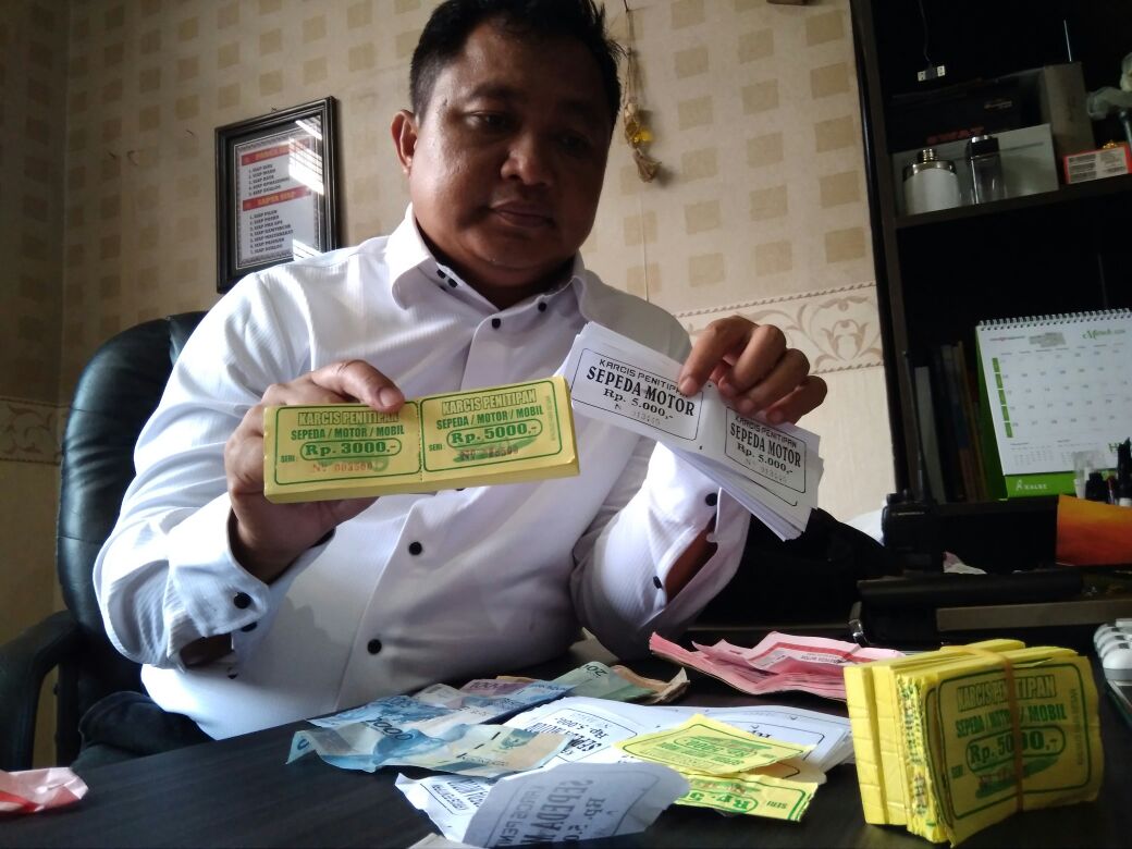 Polres Blitar Buru Pemalsu Karcis Parkir Dinas Perhubungan