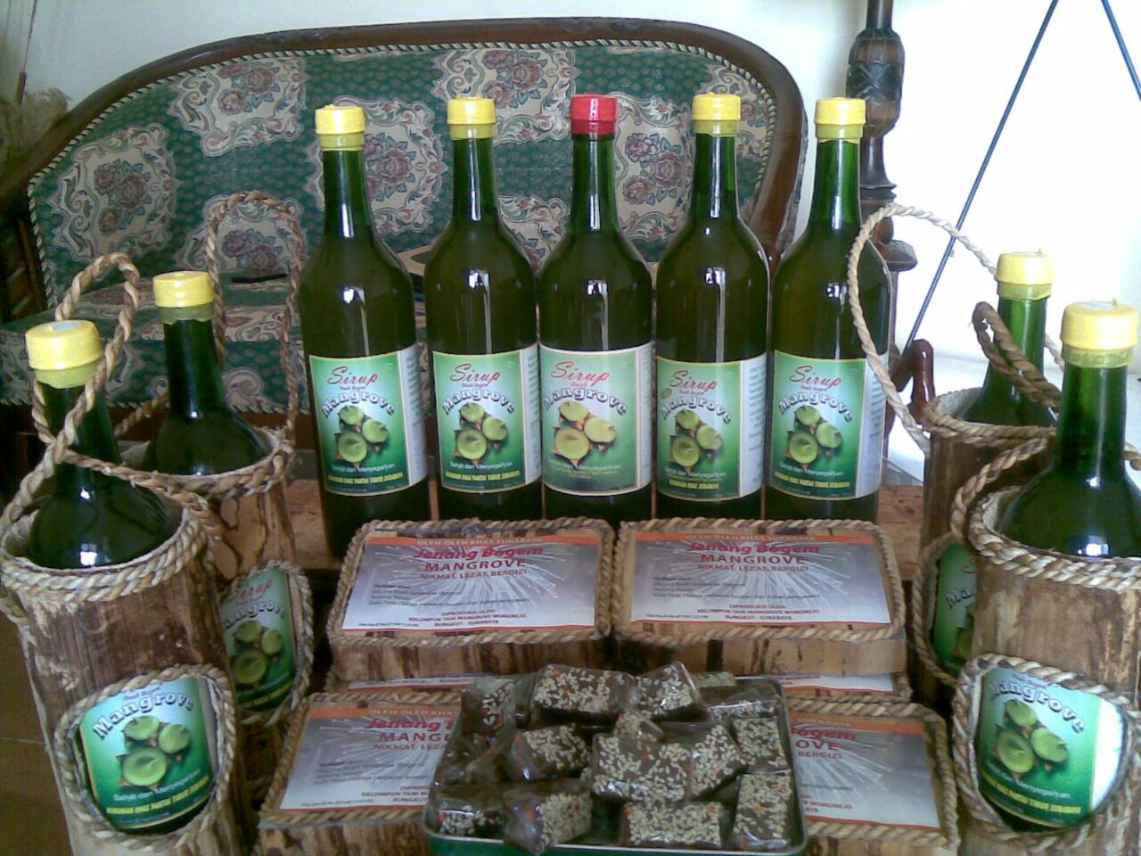 Sirup buah Sonneratia Caseolaris alias bogem