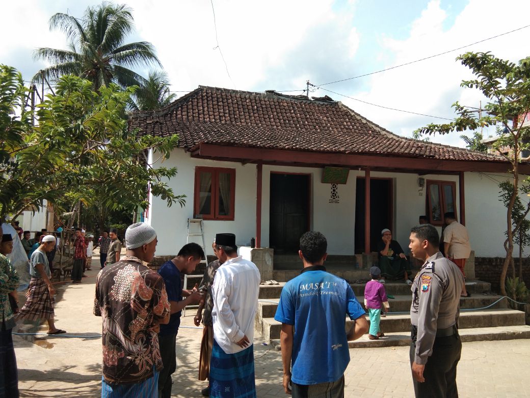 Hendak Pasang Pintu, Tukang Kayu Tewas Tersengat Listrik