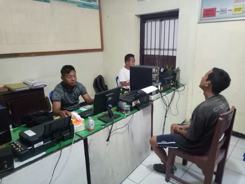 Tak Punya Uang, Ucok Gadaikan Motor Temannya