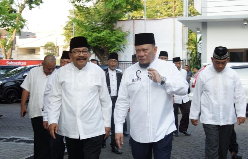 La Nyalla bersama dengan Gubernur Soekarwo./Foto: Jajeli Rois.