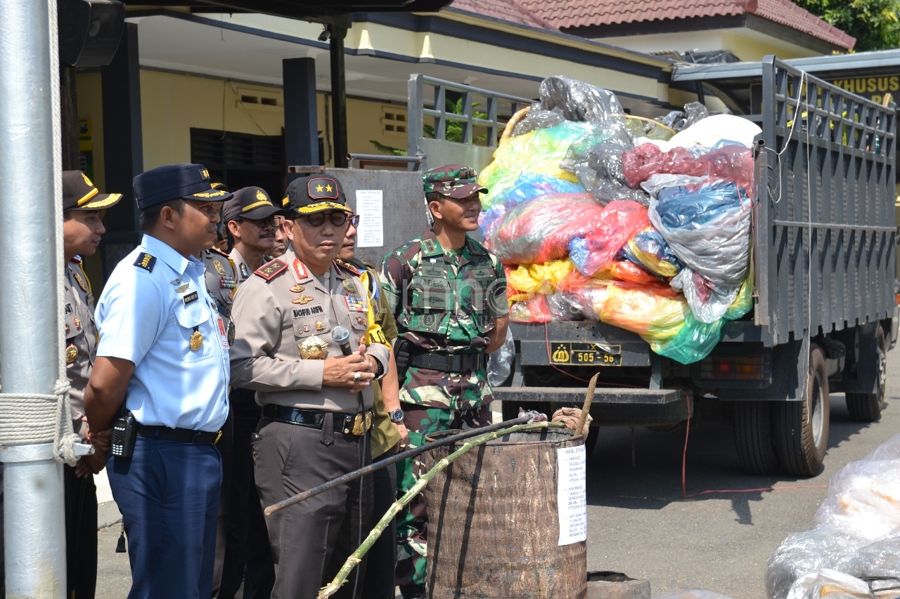 Kapolda Jatim Irjen Pol Machfud Arifin di Mapolres Ponorogo./Foto: Mita Kusuma.