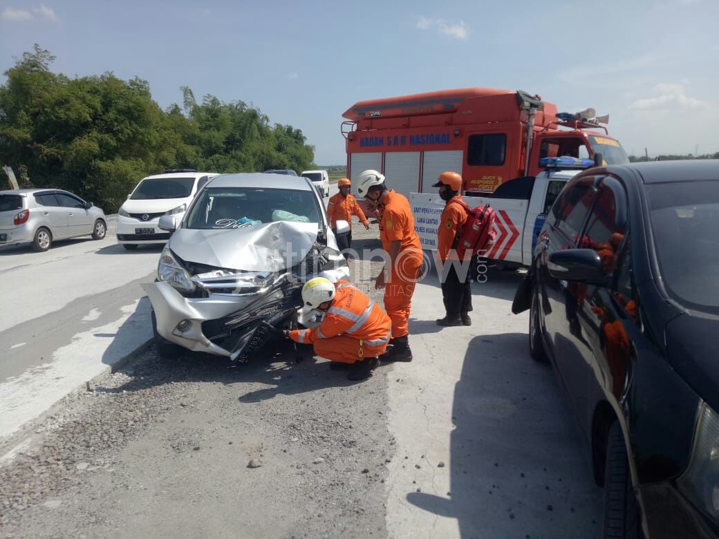 Mobil yang terlibat kecelakaan./Foto: Mita Kusuma.