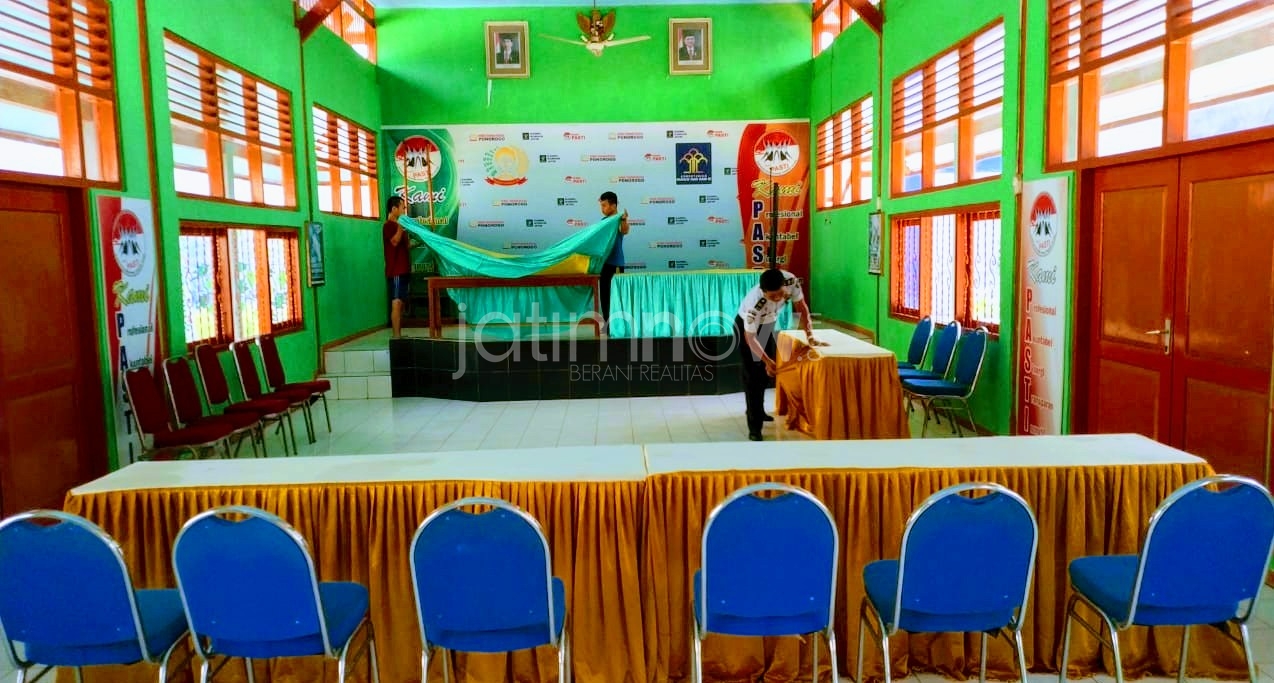 Persiapan pencoblosan di Lapas Kelas II B Ponorogo./Foto: Mita Kusuma.