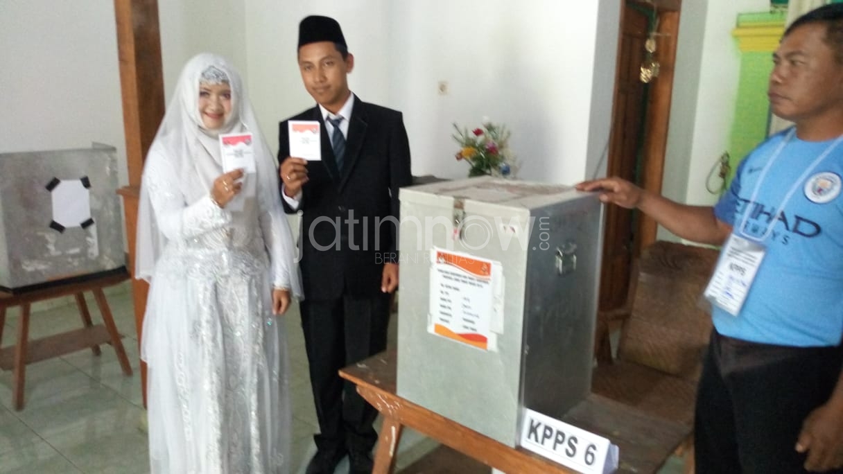 Pasangan pengantin.