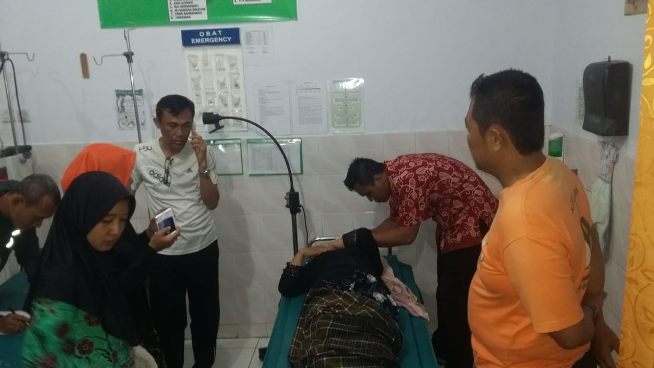 Wilujeng Esti Utami, Lurah Penataban saat dirawat