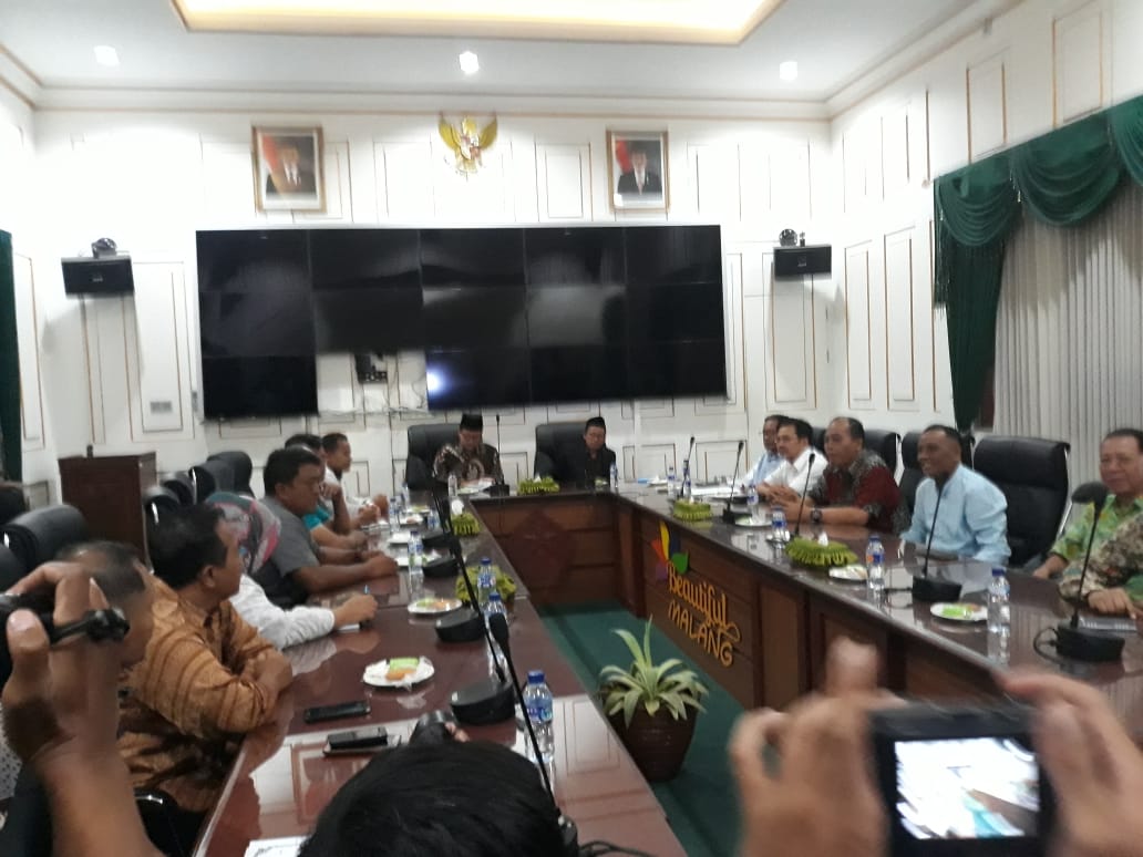 Rapat koordinasi Pemkot Malang dengan kalangan Parpol