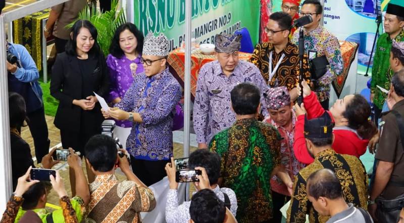 Bupati Anas saat membuka Banyuwangi Job Market Fair 2018.  