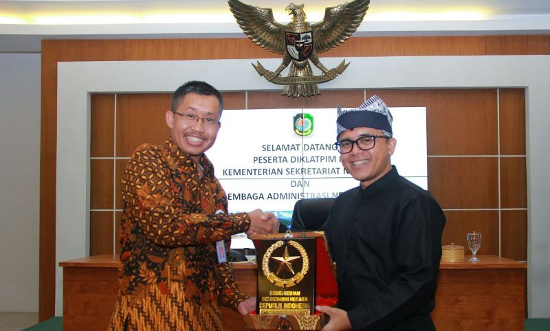 Pejabat Setneg dan Administrasi Negara Belajar Inovasi di Banyuwangi