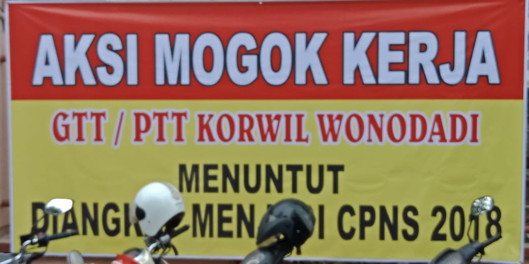 Selain di Tulungagung, Guru Honorer K2 di Blitar Juga Mogok Ngajar