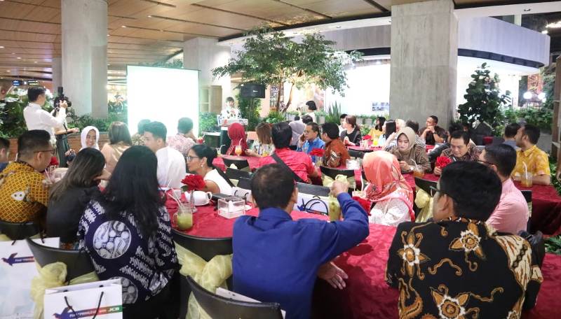 Para pengunjung di Pakuwon Mall Surabaya, Kamis (20/9/2018). 