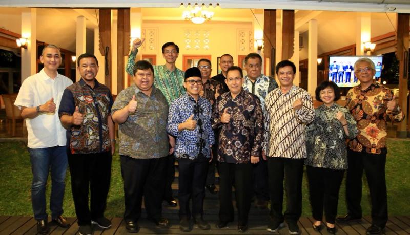 Bupati Anas saat bertemu dengan Rektor UI dan rombongannya, Sabtu (22/9/2018).