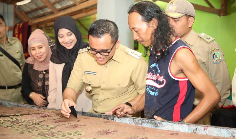 Perajin Batik Meraup Untung dari Berbagai Festival di Banyuwangi