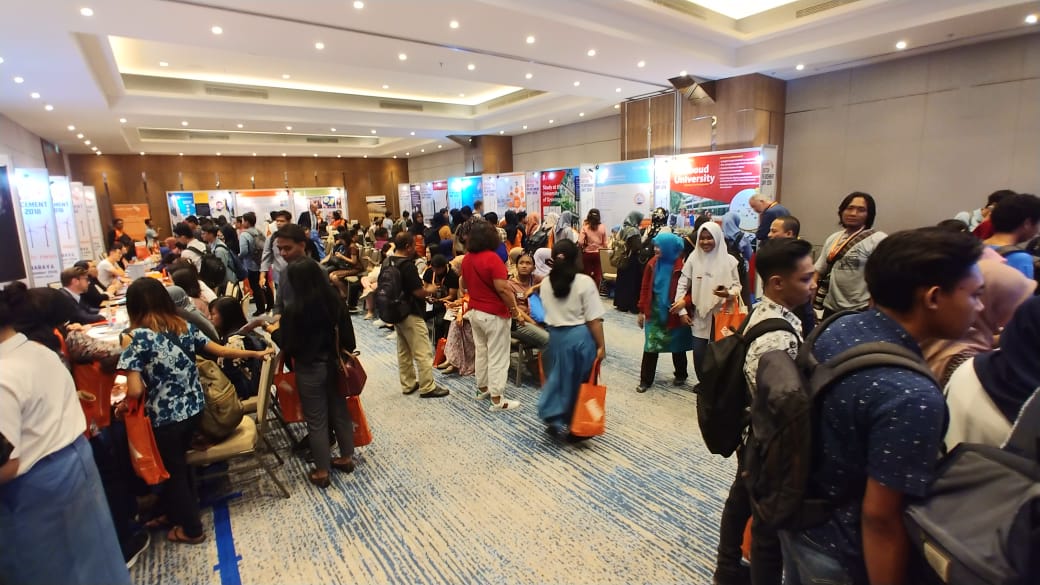 Pameran pendidikan di Ballroom Four Points Hotel Surabaya