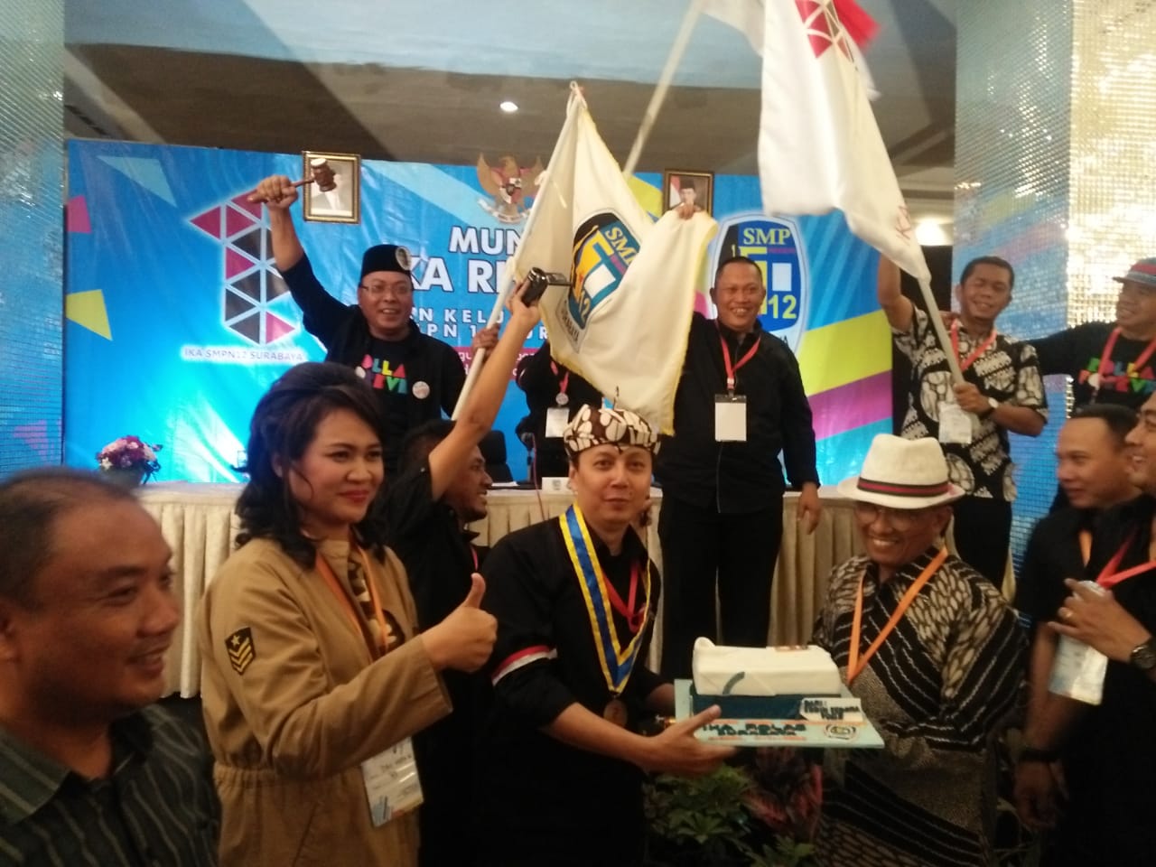 Alumni SMPN 12 Surabaya