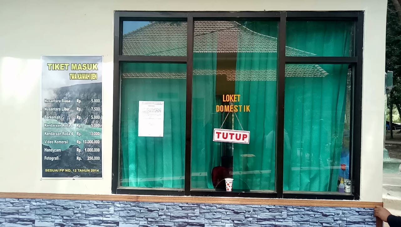 Loket pembayaran di Paltuding Ijen tutup

