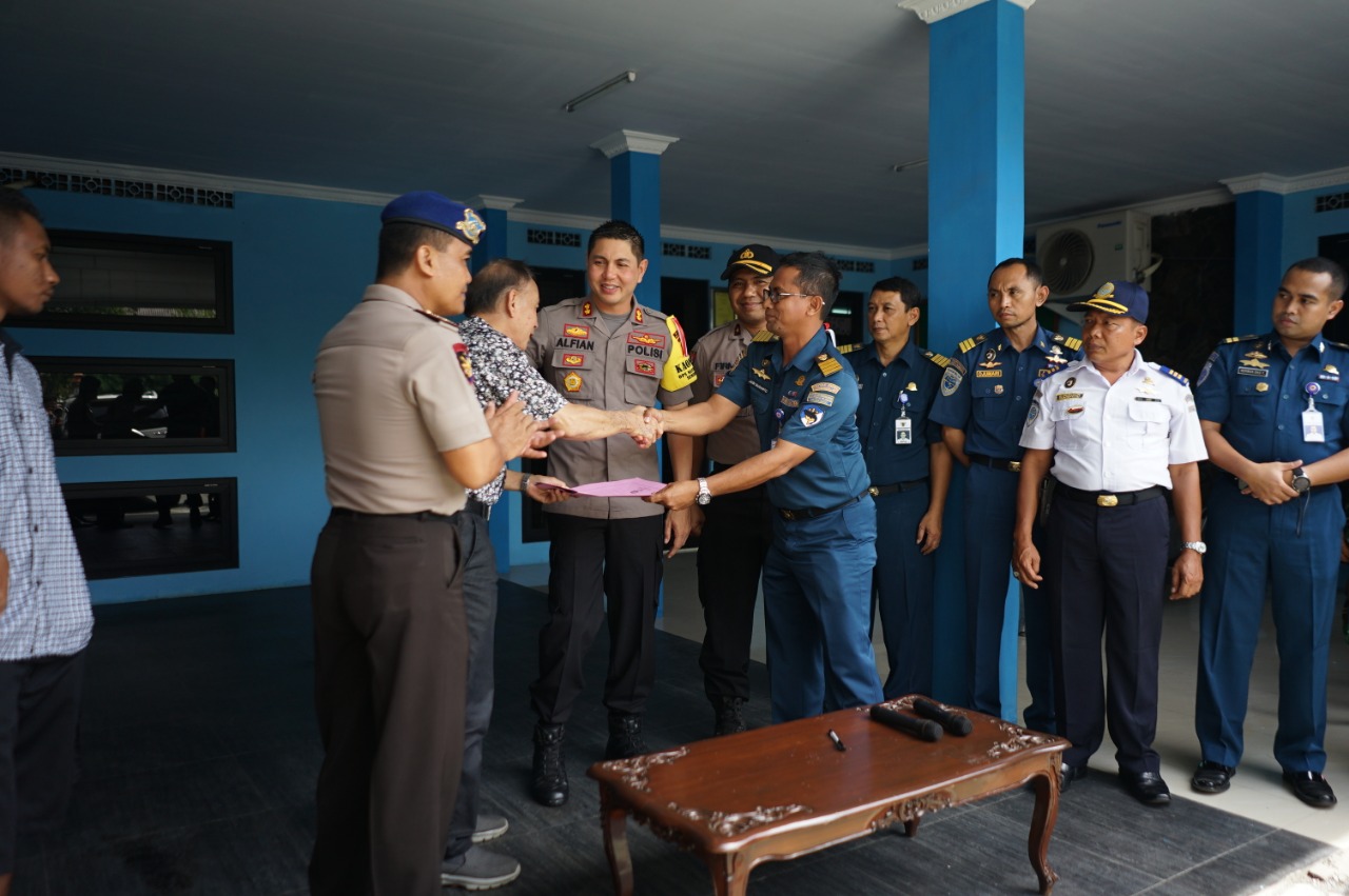 4 Hari di Probolinggo, 7 ABK Korban Kapal Tenggelam Dipulangkan