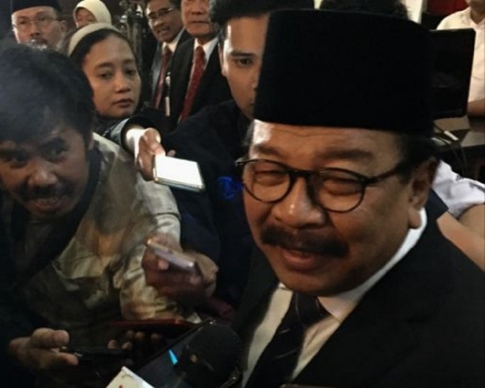Gubernur Jawa Timur Soekarwo paparkan langkah peningkatan SDM di era industri 4.0. 