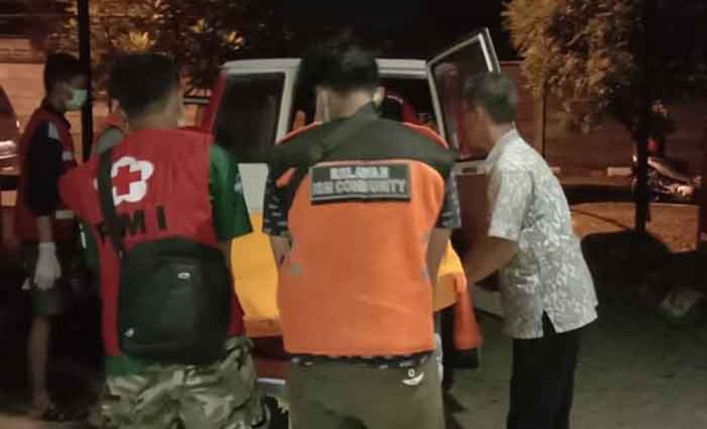 Jenazah dibawa ke RS Bhayangkara Polda Jatim