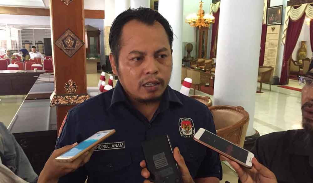 Ketua KPU Jawa Timur, Choirul Anam