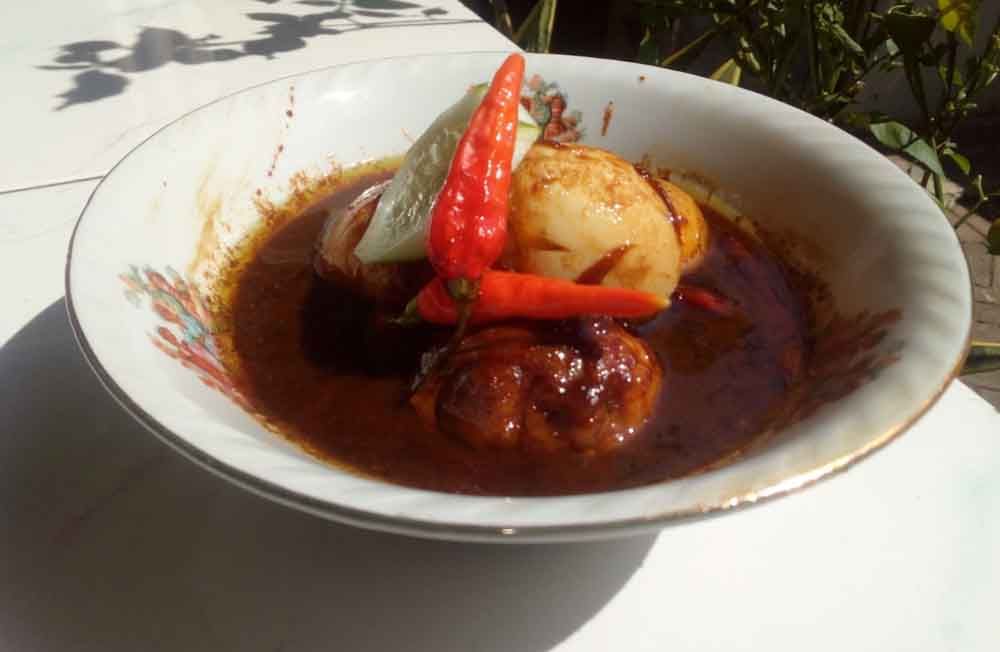 Telur Sambal Petis Probolinggo