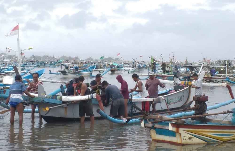 Cuaca Buruk di Banyuwangi, Satu Kapal Nelayan Rusak Dihantam Ombak