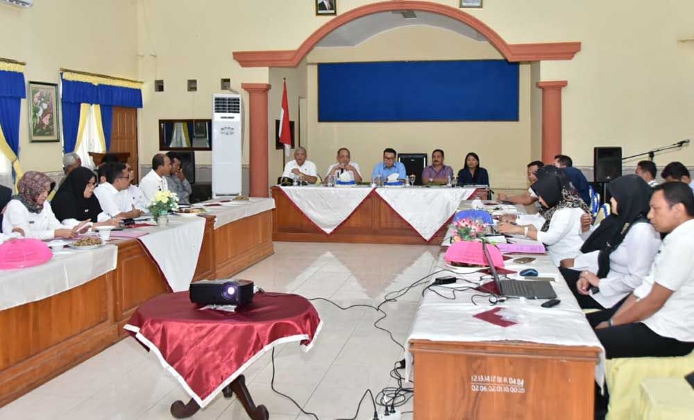 Forum  pertemuan Perum Perindo dengan Pemkab dan nelayan di Trenggalek