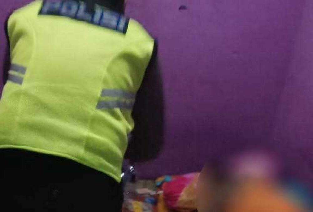 Polisi mendatangi lokasi jenazah