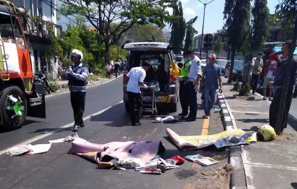 Mantan Kades di Pasuruan tewas setelah terlindas truk