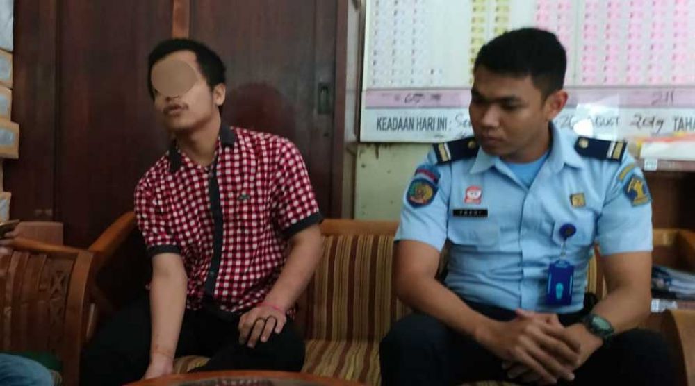 Pelaku pencabulan 9 anak Muh Aris.