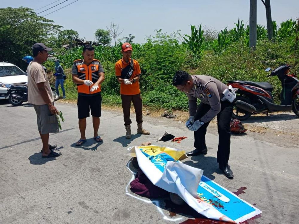 Korban pengendara motor yang tewas di Mojokerto