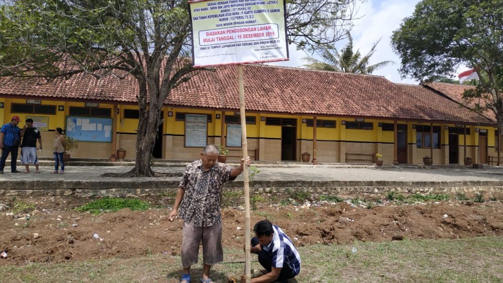 Penyegelan SDN Ringinrejo 3 oleh ahli waris pemilik tanah