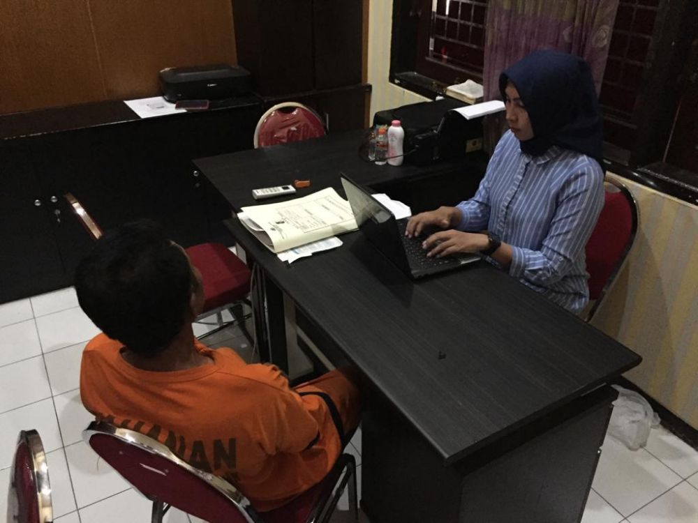 Tersangka yang mencabuli anak tirinya ditangkap polisi
