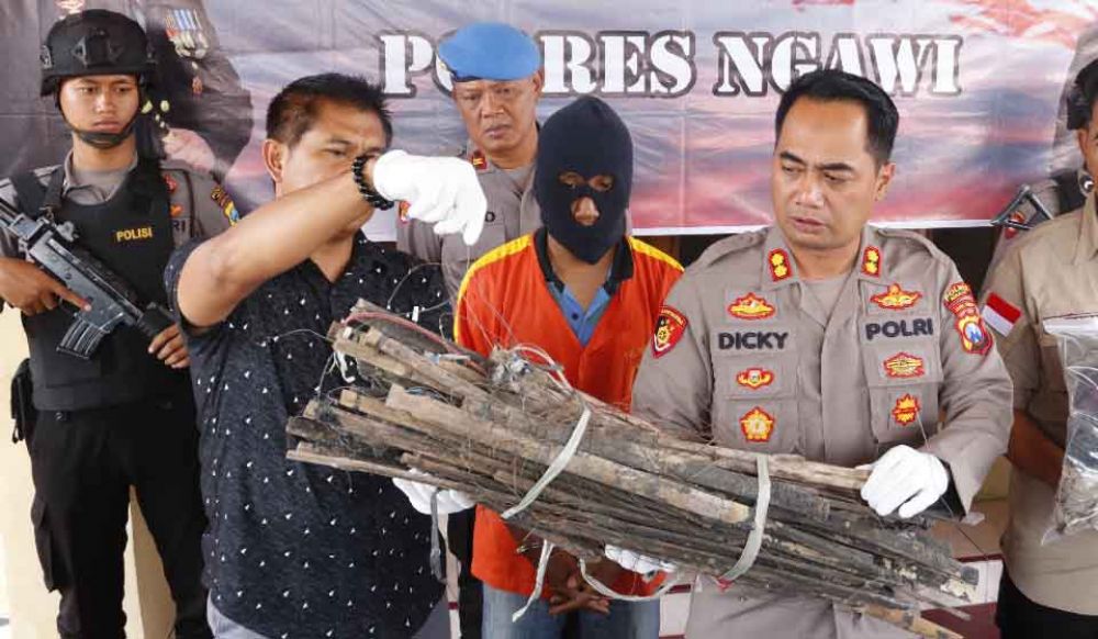 Polres Ngawi mengamankan petani yang membuat jebakan tikus mengakibatkan wanita tewas