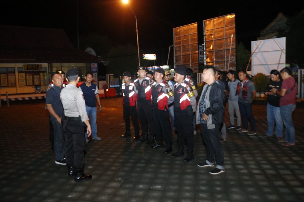 Razia di malam valentine oleh Polres Ngawi