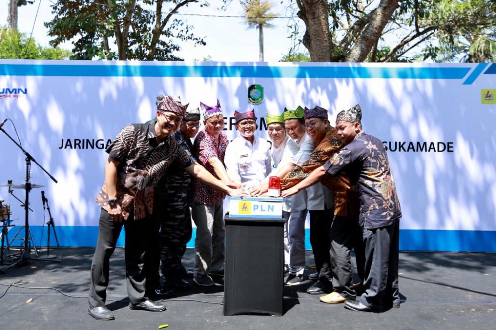 Persemian jalur listrik di Taman Nasional Alas Purwo