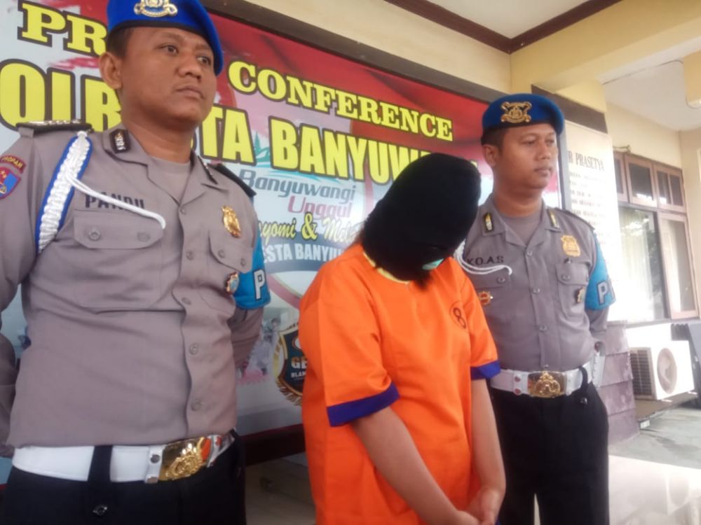Gunakan Akun Twitter, Wanita asal Banyuwangi Layani Seks Antar Kota
