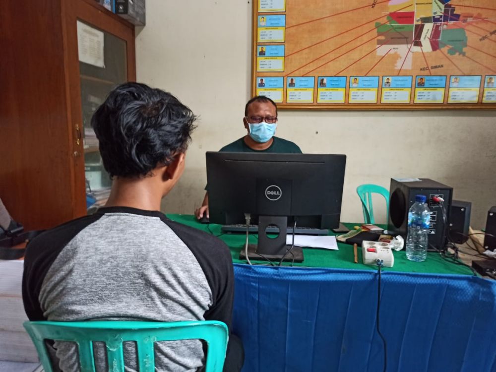 Pelaku pencurian laptop dan hp disidik oleh Polsek Ponorogo Kota 