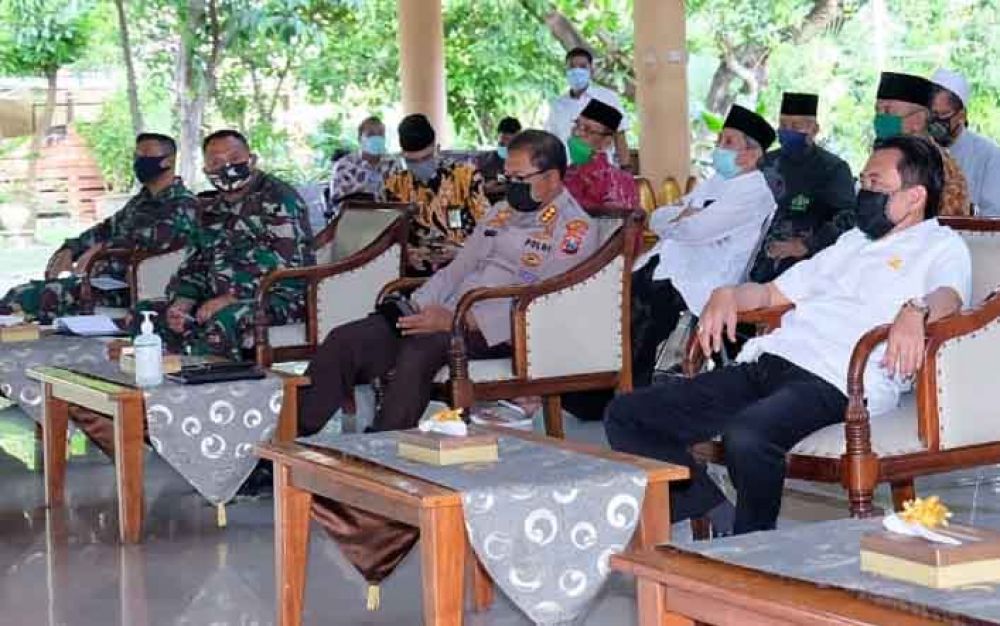 Sidoarjo Berlakukan Jam Malam hingga Salat Tarawih di Rumah saat PSBB