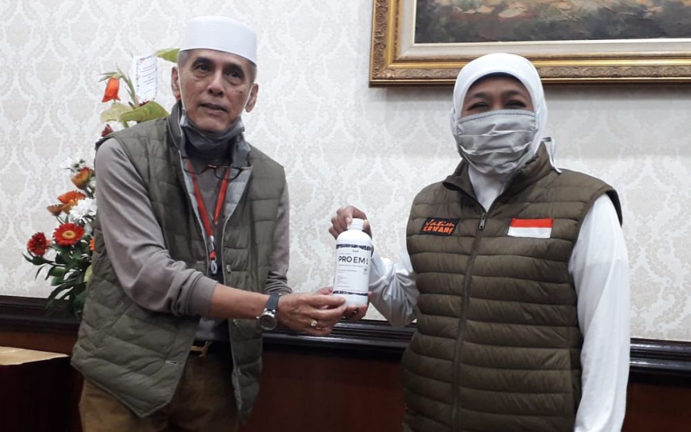 Habib asal Solo Sumbang Probiotik, Berharap Khofifah-Risma Rukun