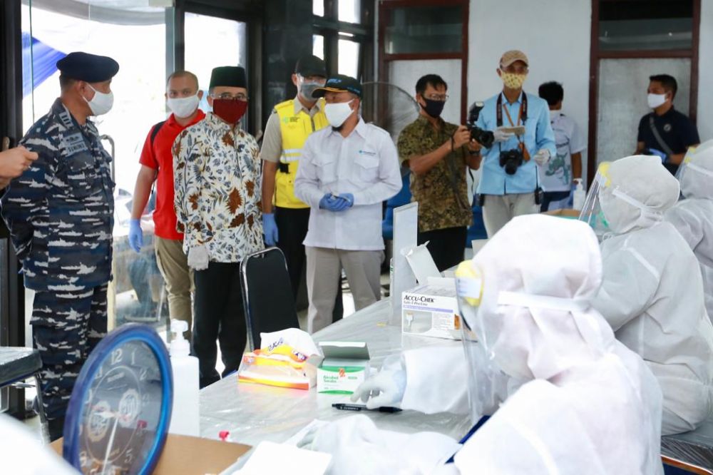 Bupati Anas Apresiasi BUMN Gelar Rapid Test Massal di Banyuwangi