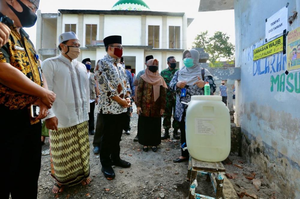 Bupati Anas meninjau ponpes di Banyuwangi