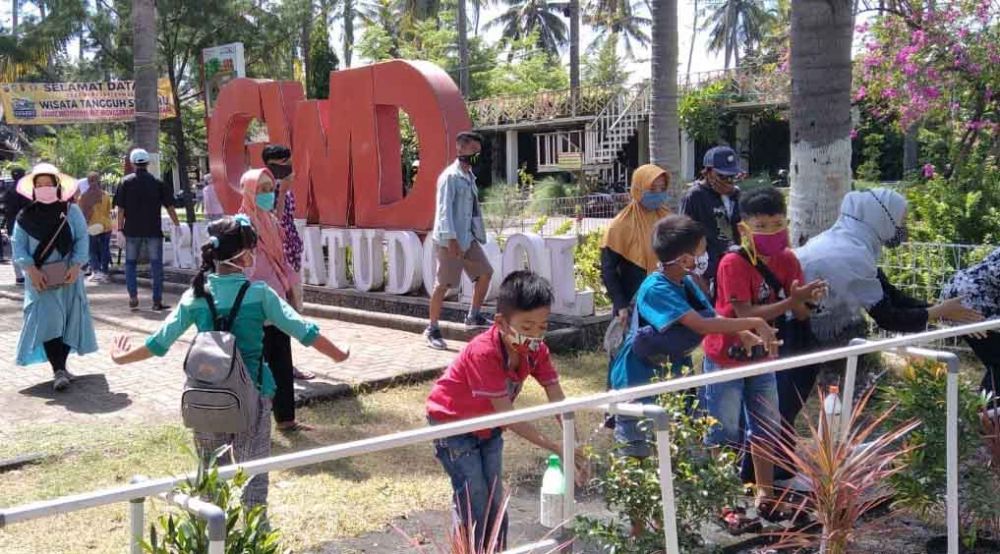 Pemberlakuan standar protokol kesehatan di tempat wisata di Banyuwangi