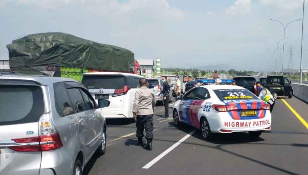 Kecelakaan di Tol Sidoarjo akibatkan kemacetan