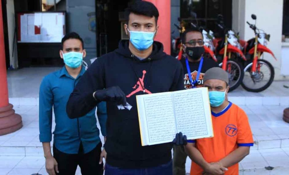 Pengedar simpan sabu di dalam Al-Quran diamankan Satresnarkoba Polrestabes Surabaya 